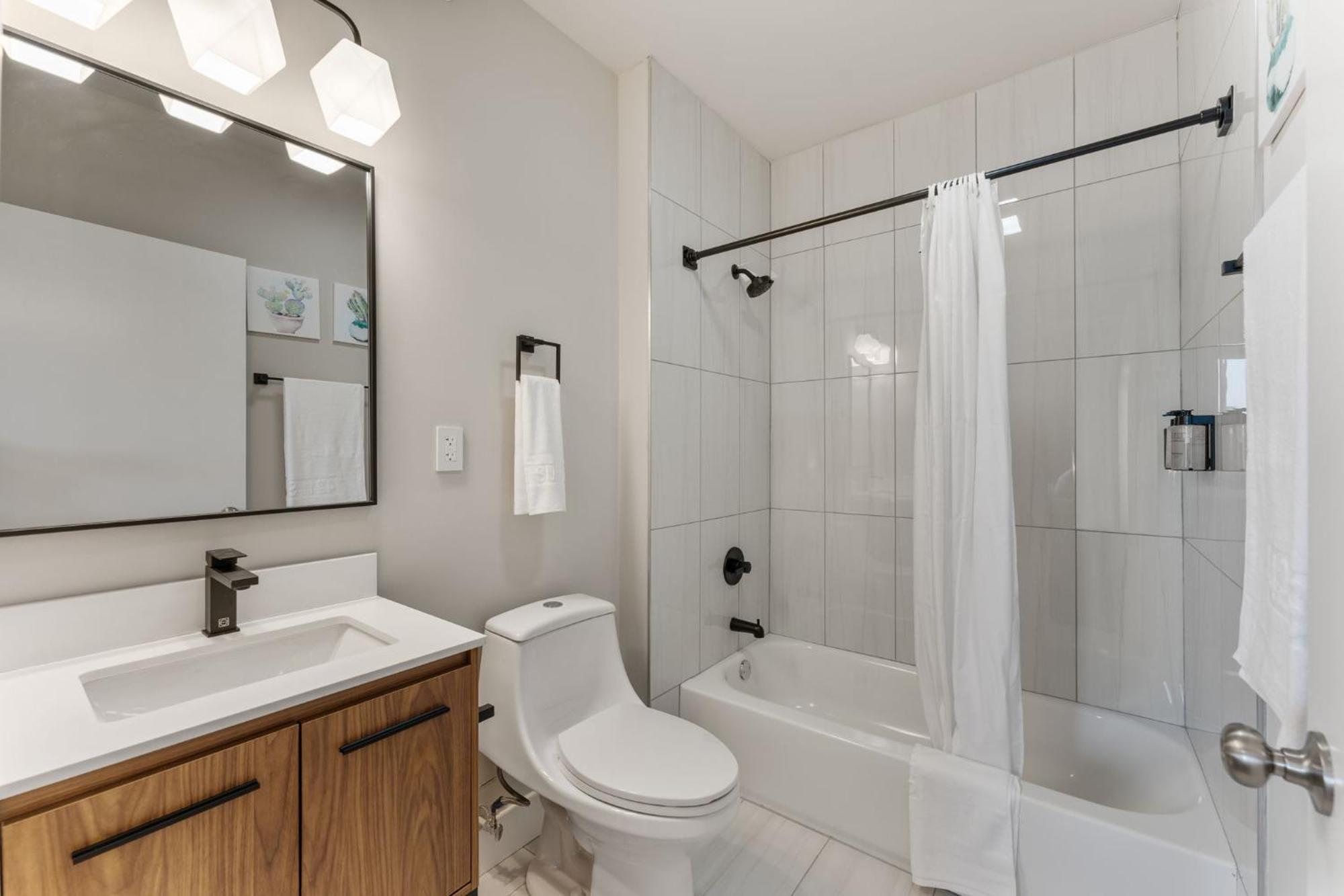 4211 Apartment