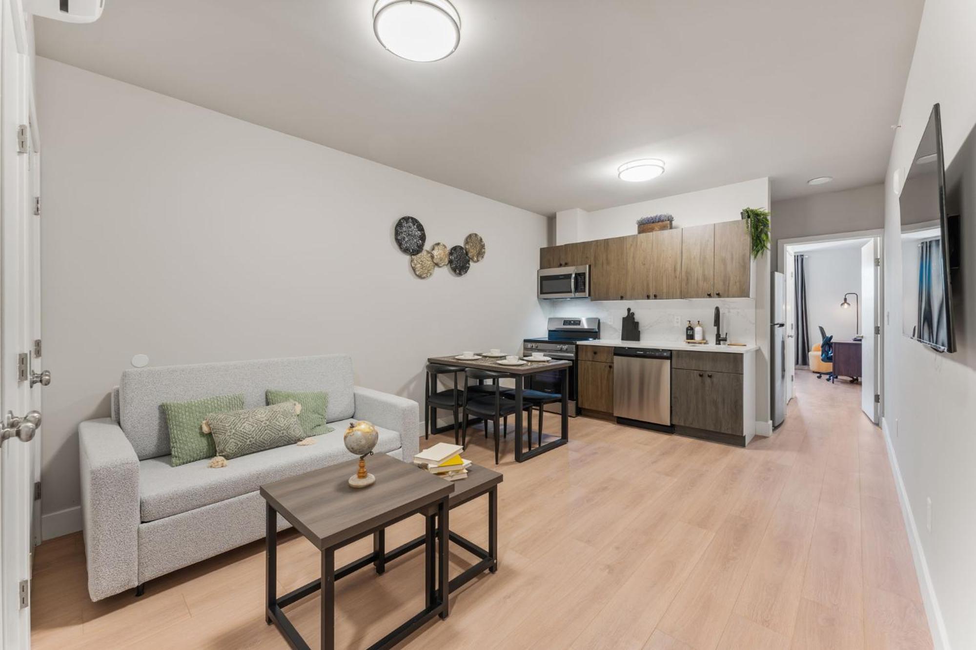 4211 Philadelphia